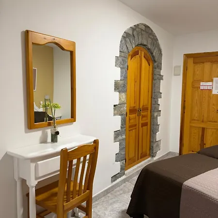 Pensión Casa Vispe 3*